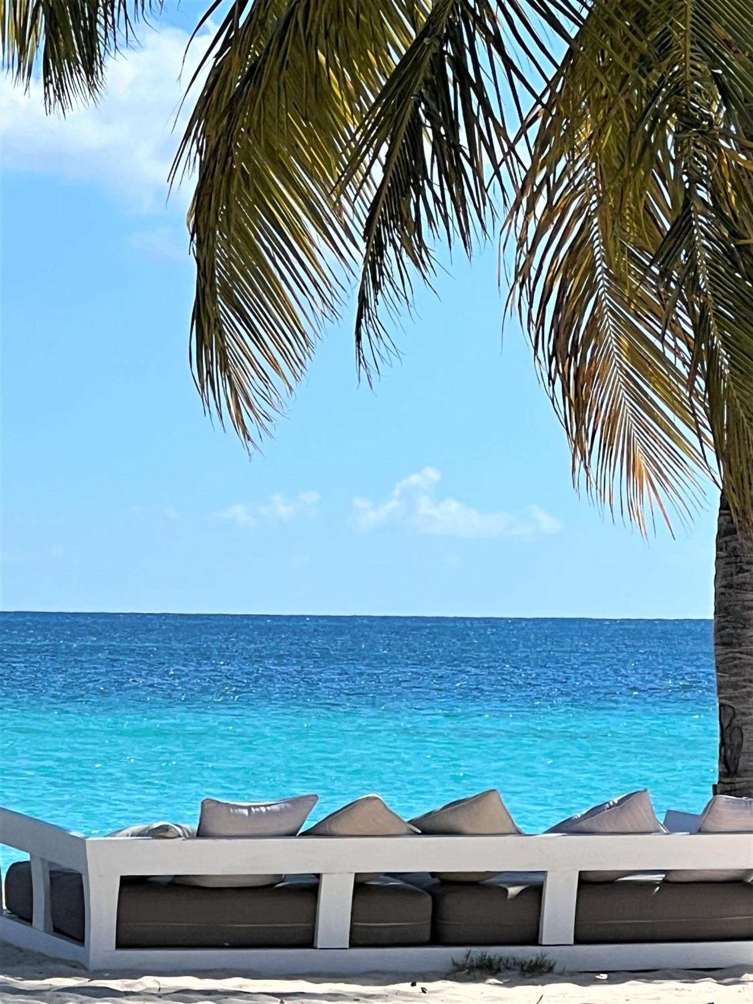 Rendezvous Bay Hotel Lower South Hill Esterno foto